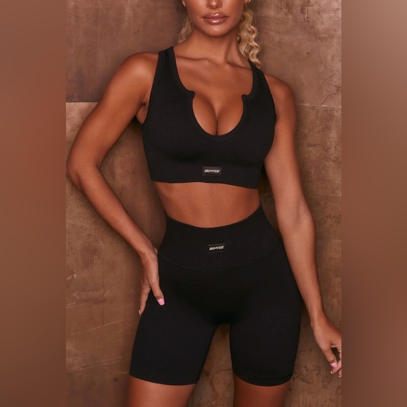 Bo + Tee Size Small Game On Ribbed High-Waisted Shorts in Black - Picture 4 of 13